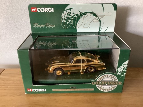 Corgi 04202 james - corgi,