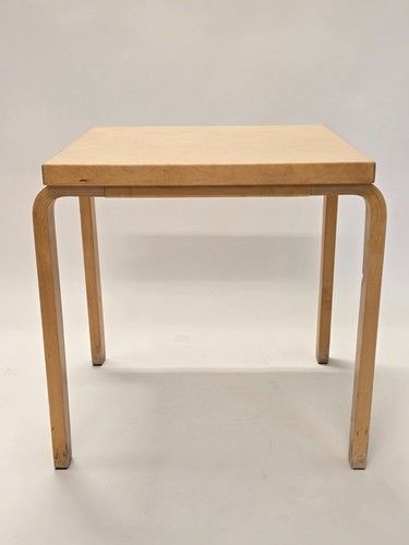 Alvar aalto artek table - artek,