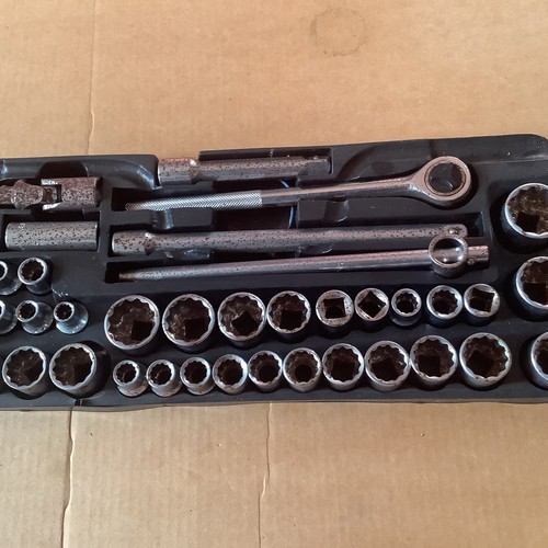 Halfords piece socket - piece,