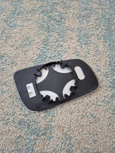 Replacement wing mirror glass - mirror,