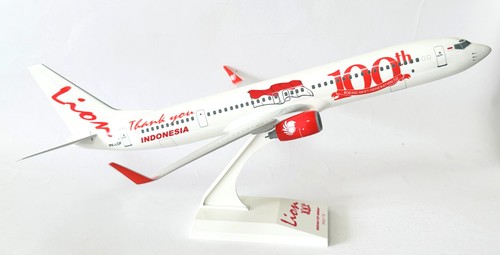 Boeing 737 900 lion - lion, air