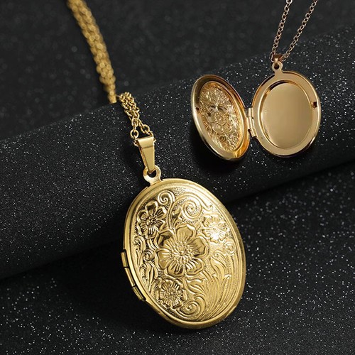 9ct gold locket - gold,