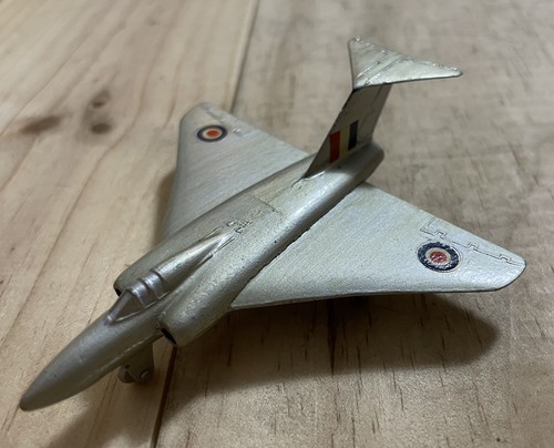 Dinky toys 735 gloster - 735,
