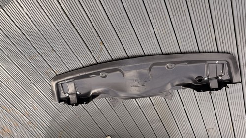 Mercedes benz w210 plast under - mercedes-benz,