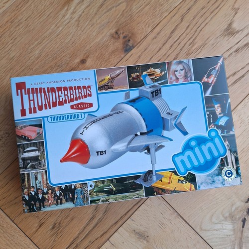 Aoshima thunderbirds mini - aoshima,