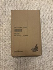 Hot Toys MMS638 The Batman