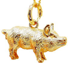 gold pig pendant 18ct yellow