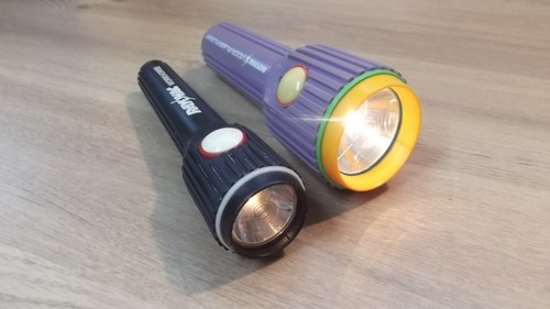 Two vintage ray vac - vintage, ray-o-vac