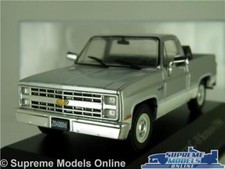 CHEVROLET C-10 SILVERADO MODEL PICK UP TRUCK VAN 1986 1:43 IXO CLASSIC + CASE K8