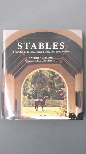 Stables beautiful paddocks - stables:,