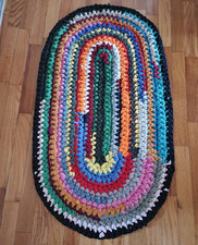 NWOT Handmade Oval Rag Crochet