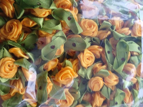 Small satin rose - satin, buds
