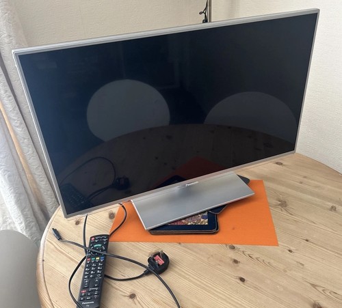 Panasonic l32e6b smart - 32",