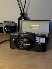Olympus XA 2 35mm Compact Film Camera f3.5 Lens and Flash A11 new Light Seals