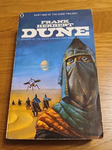 Dune frank herbert book - by,