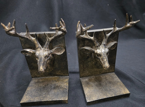 Resin antique effect stag - effect,
