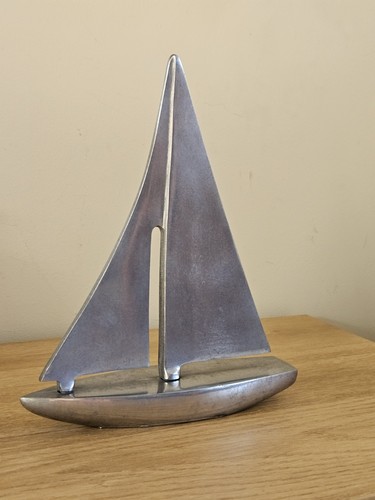 Art deco style sailing yacht - style,