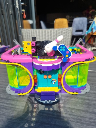 Lego friends bowling alley - bowling,