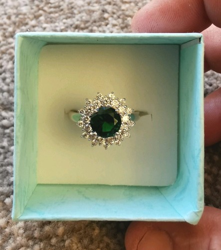 Qvc diamonique emerald - dq, cz