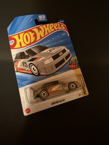 Audi quattro hot - 90,