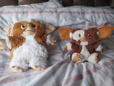 NECA Gremlins Gizmo Plush Doll