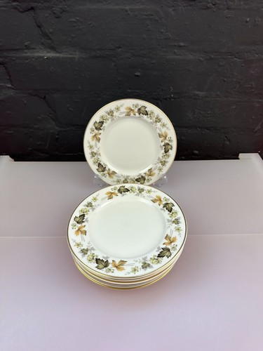 Royal doulton larchmont - x,