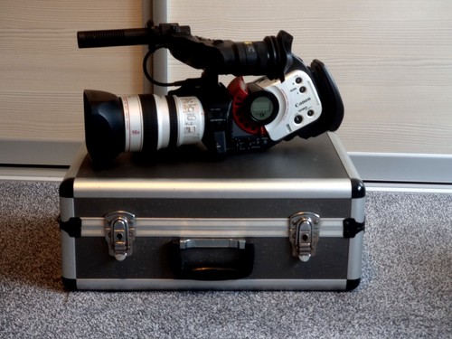 Canon xl1 minidv camera - canon,