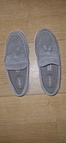 Boys size grey semi - 1,