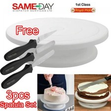 Kitchen Cake Stand Decorating