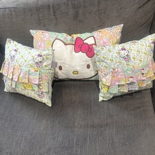 Hello Kitty Sanrio Liberty Art