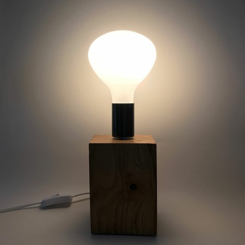 Oak pearl table - , lamp