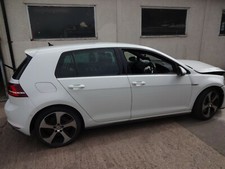 Volkswagen Golf Gti mk7 performance pack 2.0tsi dsg Breaking wheel nut
