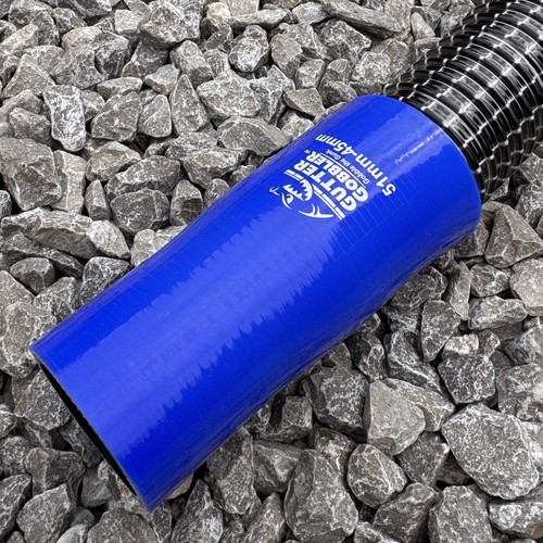 Gutter vacuum pole connection - gutter,