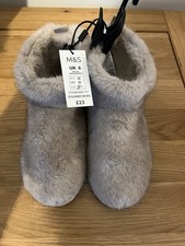 M&S Ladies Slipper Boots Size