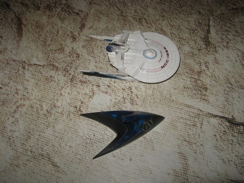 Hot wheels star trek - hot, uss