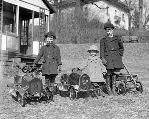 Children with pedal - pedal, cars