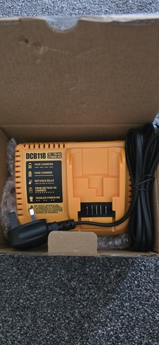 Dewalt dcb118 flexvolt - dewalt, xr