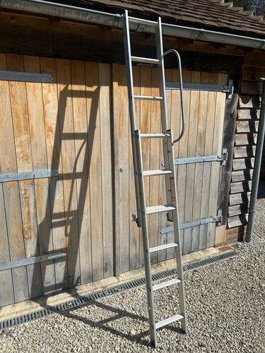 Loft ladder