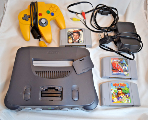 Nintendo console plus games - nintendo,