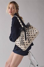 BAGGU Medium Nylon Bowler Bag