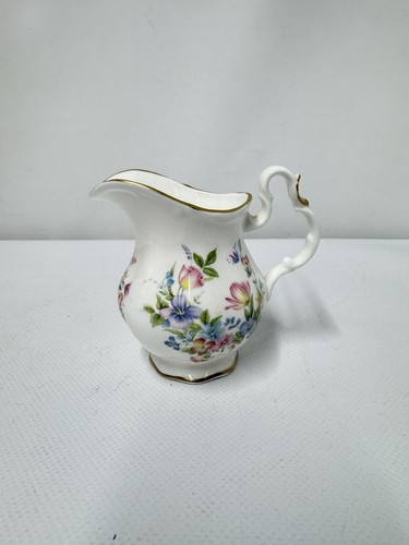 Michael floral bone china - st,
