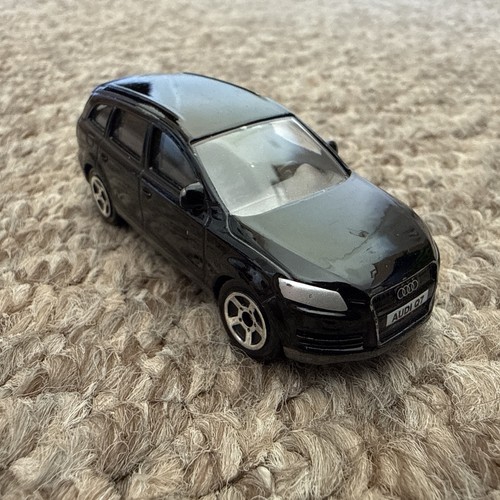 Realtoy audi 65 black - 1/65,