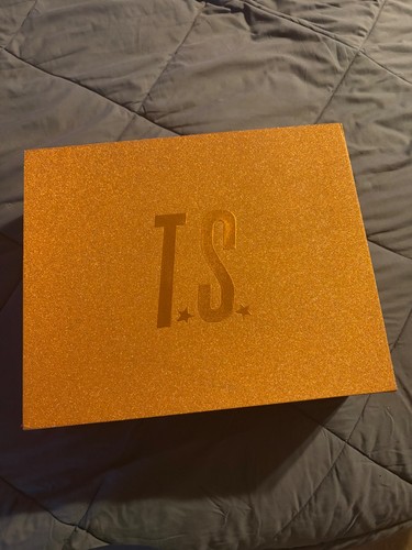 Taylor swift limited - taylor,