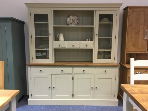 New glazed painted dresser - 6',
