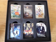007 James Bond Pin Badges Set