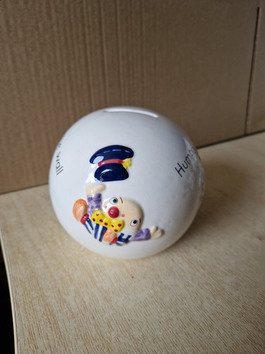 Vintage round aynsley humpty - round,