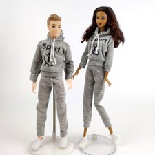 Grey Couple Lover Sports