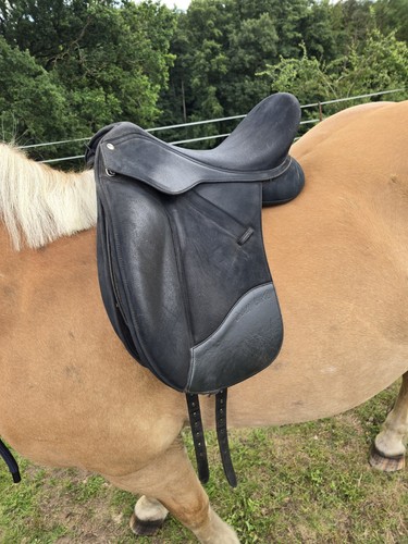 Wintec isabell werth saddle - isabell,