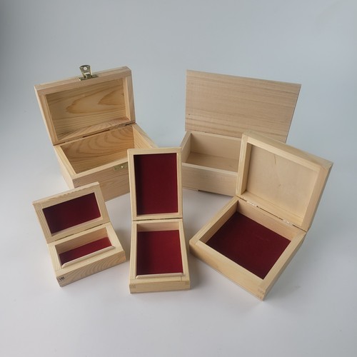 Job lot wooden - of, 5