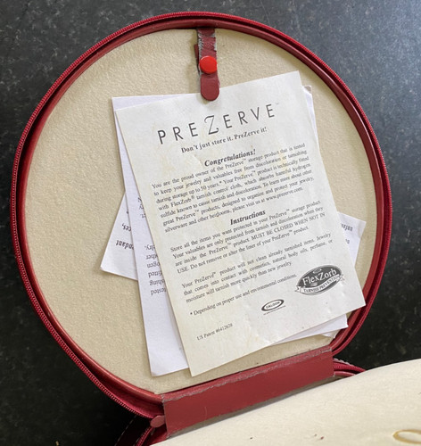 Prezerve jewellery box red - prezerve,